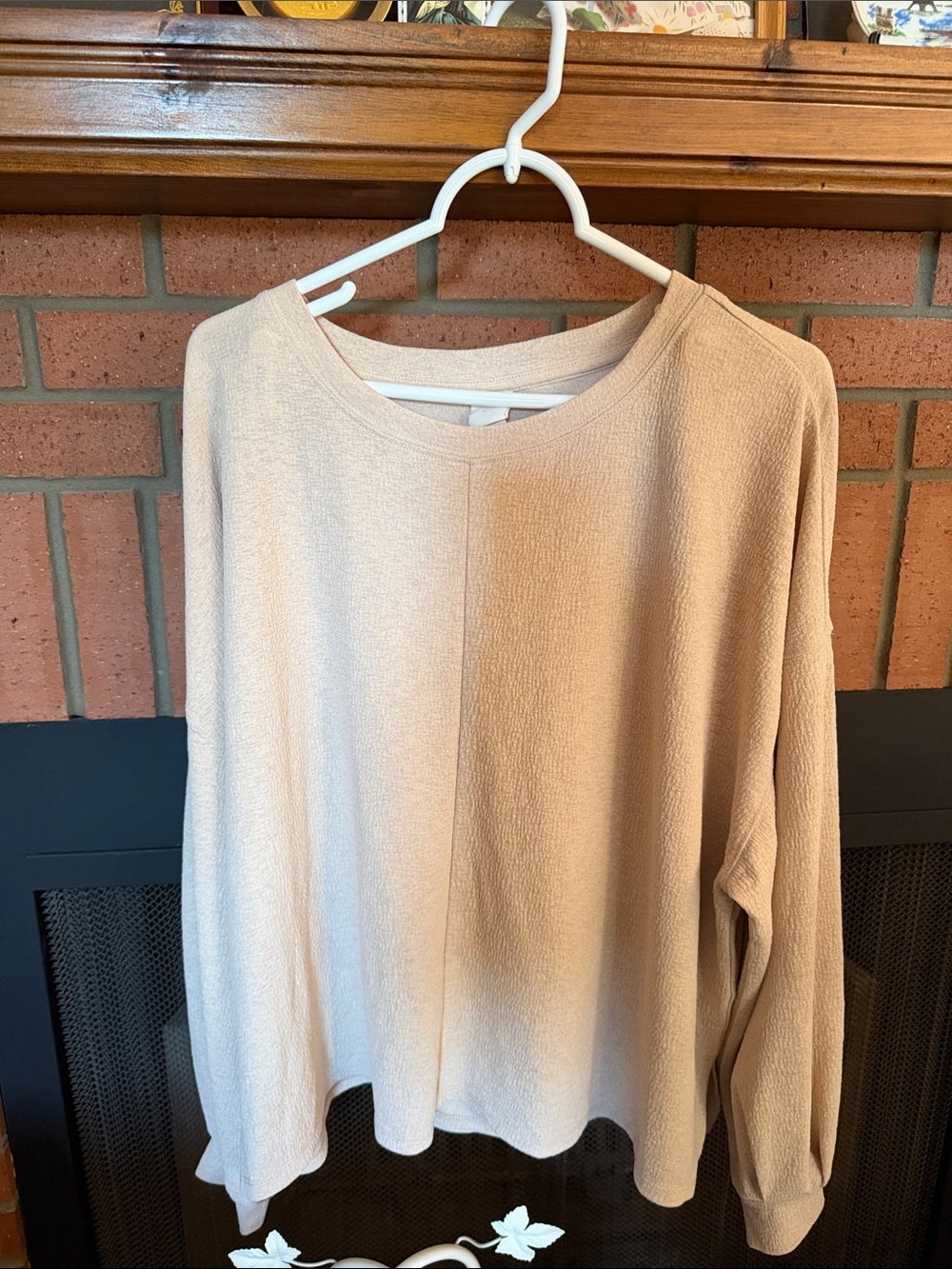 H&M Beige Lightweight Knit Crewneck Top